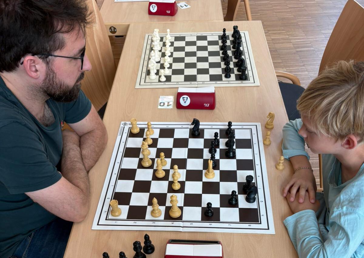 Spaß mit Köpfchen: Schachturnier für Jugendliche bei den Schachfreunden Sailauf
